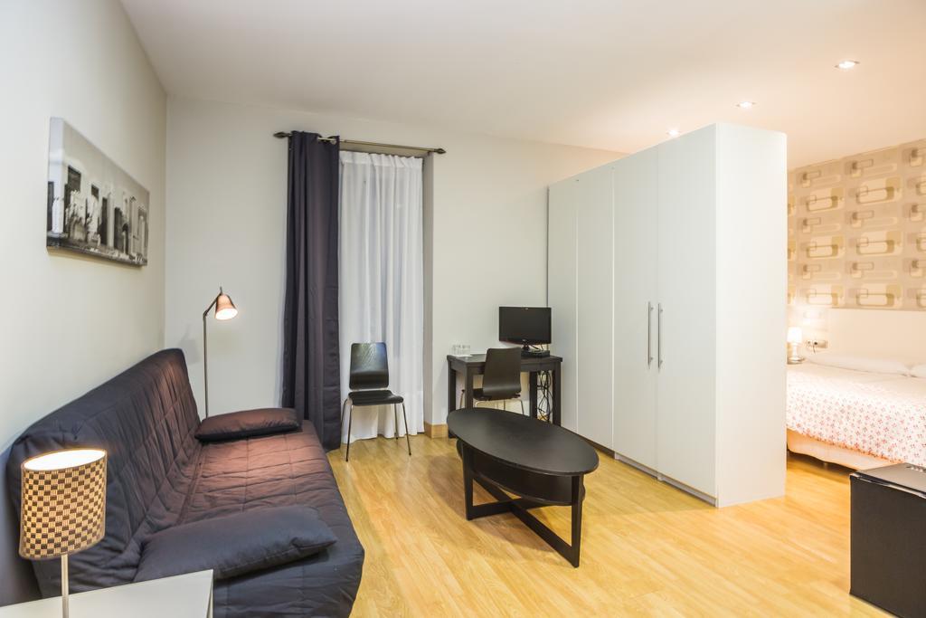 Pension Altair San Sebastián Rum bild