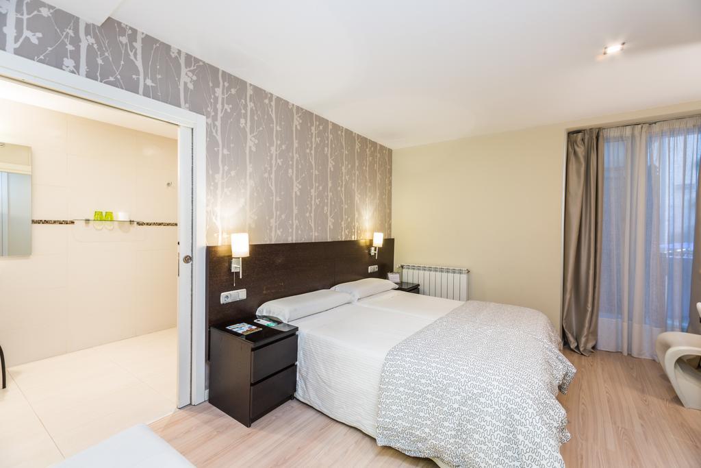 Pension Altair San Sebastián Exteriör bild
